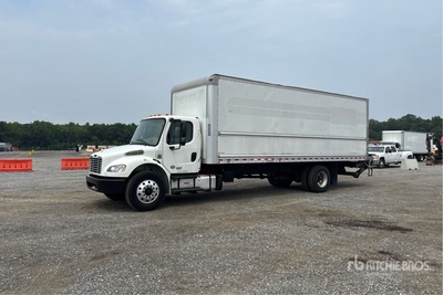 2019 Freightliner M2 106 4x2 Furgoneta caja cerrada