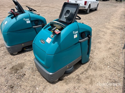 2023 Tennant T350 Stand-On Electric Szorowarka do podłóg