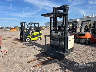 2017 Crown SC3510-30 3000 lb Order Picker (Inoperable)