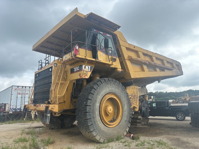 2005 Cat 785C Haul Truck (Inoperable)