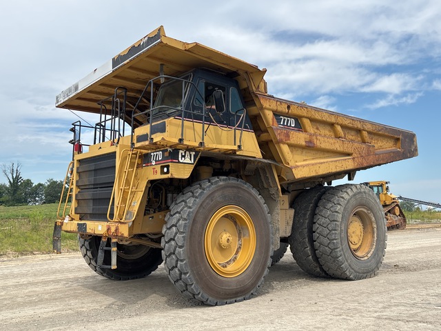 2003 Cat 777D Haul Truck