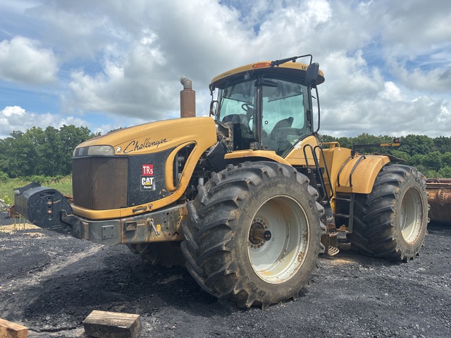 2008 Challenger MT975B Articulated Tractor (Inoperable) 2008 Challenger MT975B Articulated Tractor (Inoperable)