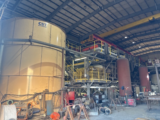 Quantity of (4) Hydraulic Plate Presses Quantity of (4) Hydraulic Plate Presses