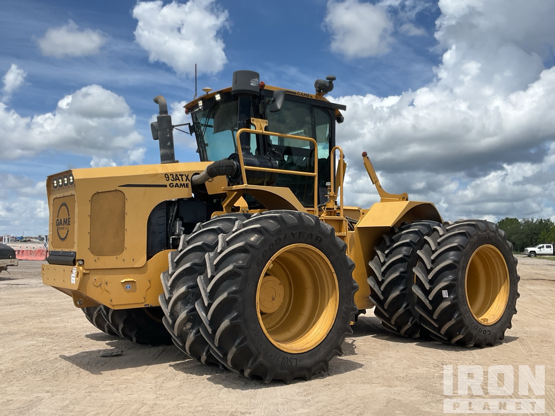 2018 Game 93ATX Articulated Tractor