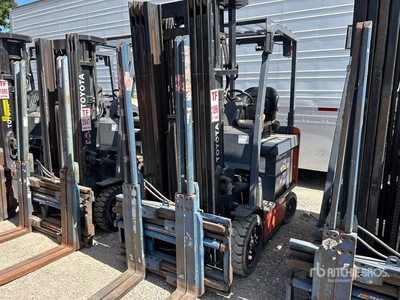 2021 Toyota 8FBCU25 2850 lb Chariot Élévateur Électrique