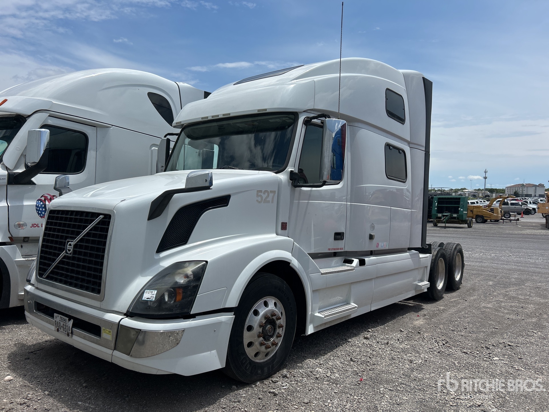 2017 Volvo VNL 6x4 T/A Sleeper Truck Tractor