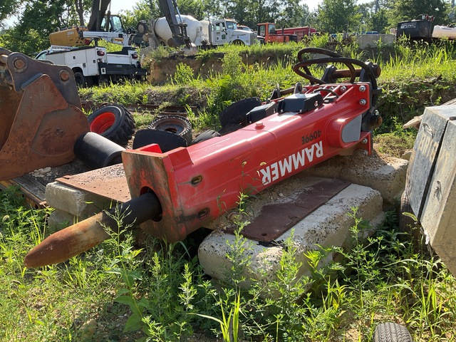 2024 Rammer 4099E Hydraulic Breaker - Fits John Deere 350 2024 Rammer 4099E Hydraulic Breaker - Fits John Deere 350