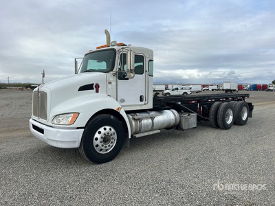 2012 Kenworth T370 6x4 Roll-Off Truck