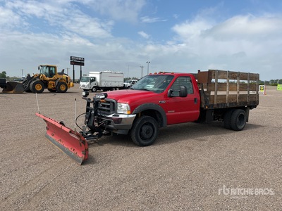 2003 Ford F-450 XL 4x4 Flatbed Truck