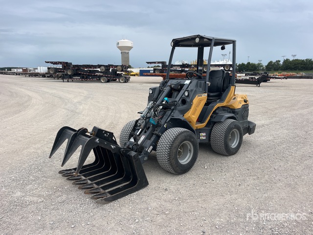 2022 Vermeer ATX720 Wheel Loader | Ritchie Bros. Auctioneers