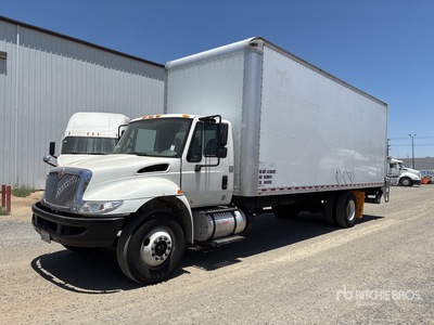 2018 International 4300 4x2 Van Truck