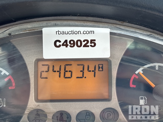 MINI CARGADOR SOBRE ORUGAS 2012 BOBCAT T650