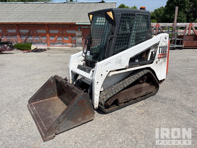 MINI CARGADOR SOBRE ORUGAS 2011 BOBCAT T110