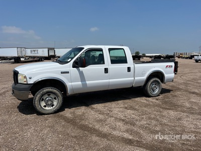 2007 Ford F-250 XL 4x4 Crew Cab Pickup