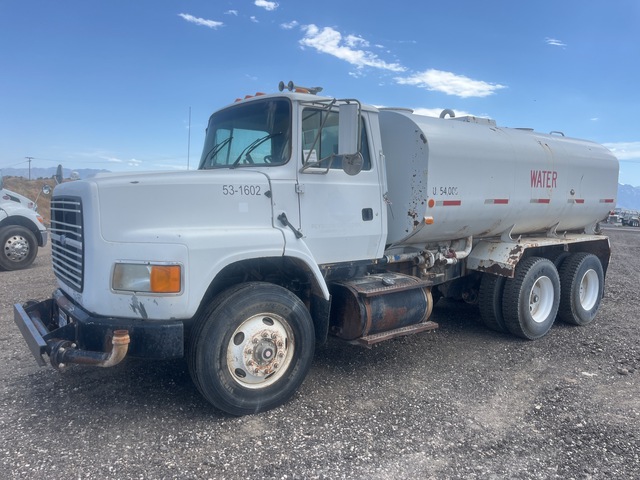 1997 Ford LTS8000 4000 gal 6x4 Water Truck