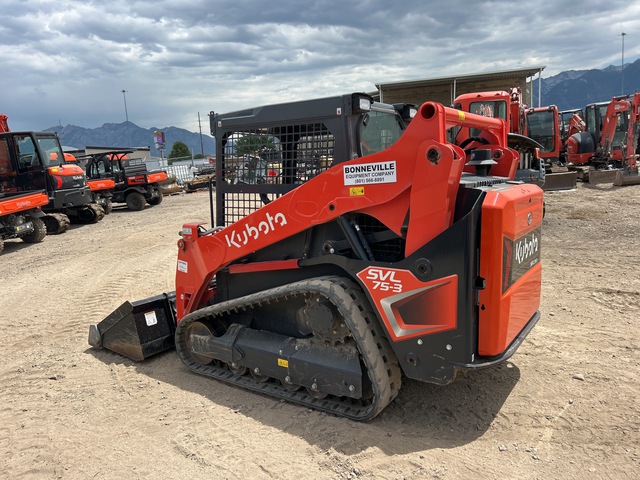 MINI CARGADOR SOBRE ORUGAS 2023 KUBOTA SVL753