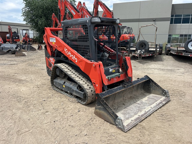 MINI CARGADOR SOBRE ORUGAS 2023 KUBOTA SVL753