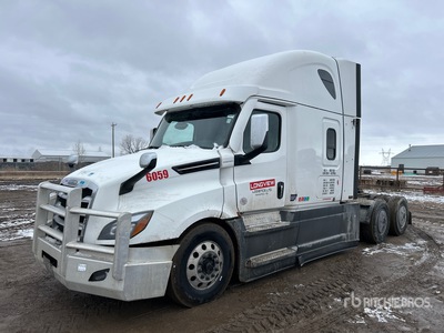2022 Freightliner Cascadia 126 6x4 T/A Sleeper Truck Tractor