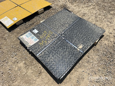 Quantity of (20) 3 ft x 4 ft Yellow Steel Diamond Plate Varios otros (Unused)