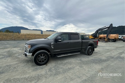 2020 Ford F-350 Lariat 4x4 Crew Cab Pickup