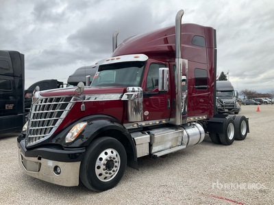 2020 International LoneStar 6x4 تراكتور شاحنة كابينة النوم (ثنائية المحور)