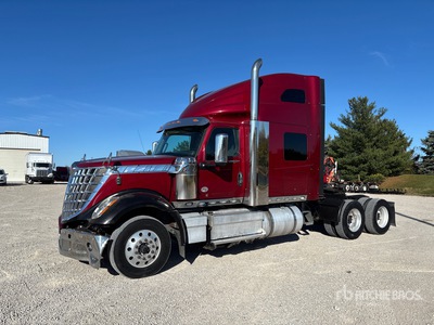 2020 International LoneStar 6x4 Ciągnik siodłowy T/A z kabiną sypialną