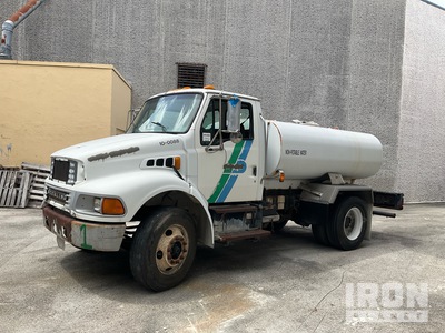 2001 Sterling Acterra 4x2 Water Truck