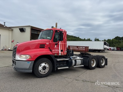 2017 Mack CXU613 Pinnacle 6x4 3-Achs Sattelzugmaschine