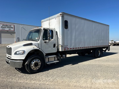 2020 Freightliner M2106 4x2 Furgoneta caja cerrada
