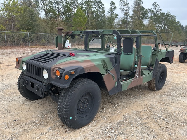 AM General M1123 HMMWV 4 Door w/Truck Body