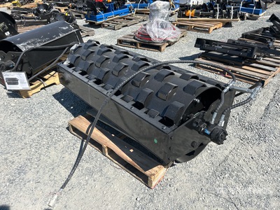 2025 GIYI GY-CW59 Padfoot Skid Steer Vibratory Roller (Unused)
