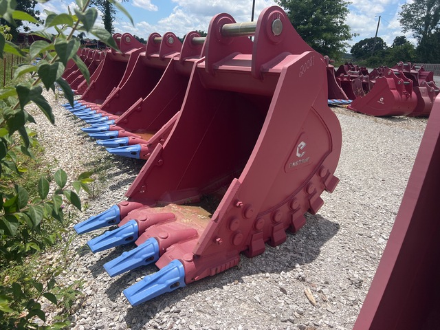 Enstruc 42 in Excavator Bucket - Fits Case CX460-500