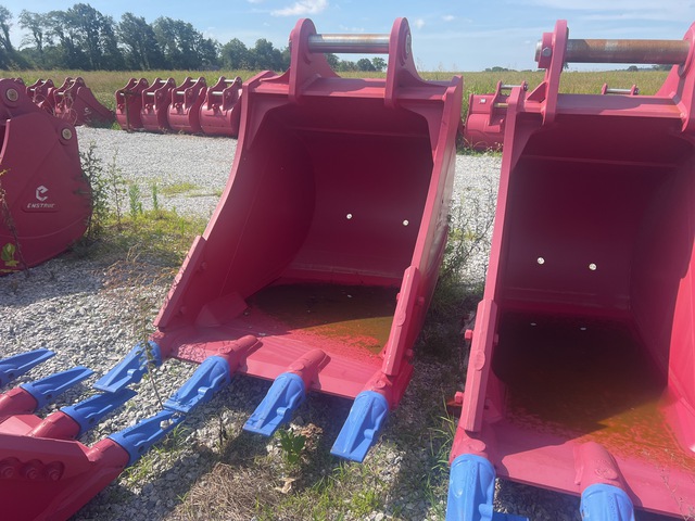 Enstruc 48 in Excavator Bucket - Fits Case CX460-500
