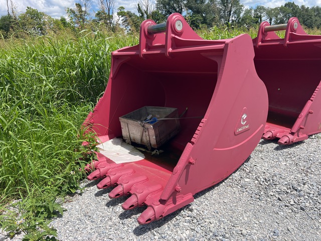 Enstruc 84 in Excavator Bucket - Fits Cat 349