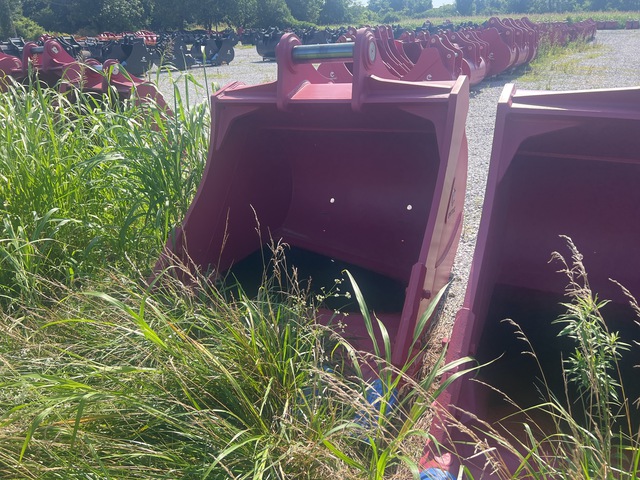 Enstruc 66 in Excavator Bucket - Fits Cat 336-352F