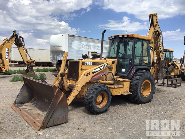 RETROEXCAVADORA 1999 JOHN DEERE 710D