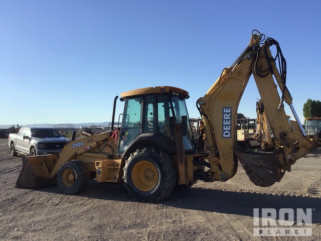 RETROEXCAVADORA 2005 JOHN DEERE 710G