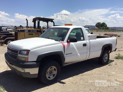 2005 Chevrolet Silverado 2500HD 4x2 Pickup