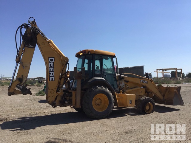 RETROEXCAVADORA 2006 JOHN DEERE 710G