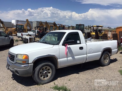 2005 GMC Sierra 1500 4x4 Pickup