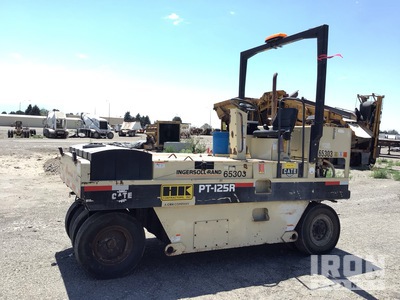 2004 Ingersoll Rand PT-125R 9 Wheel Pneumatic Roller