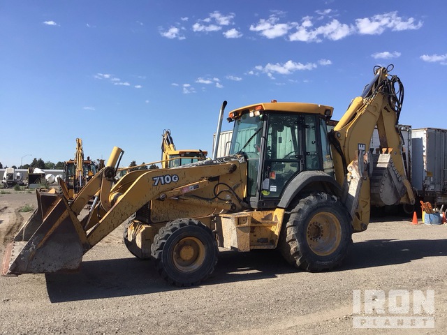 RETROEXCAVADORA 2003 JOHN DEERE 710G