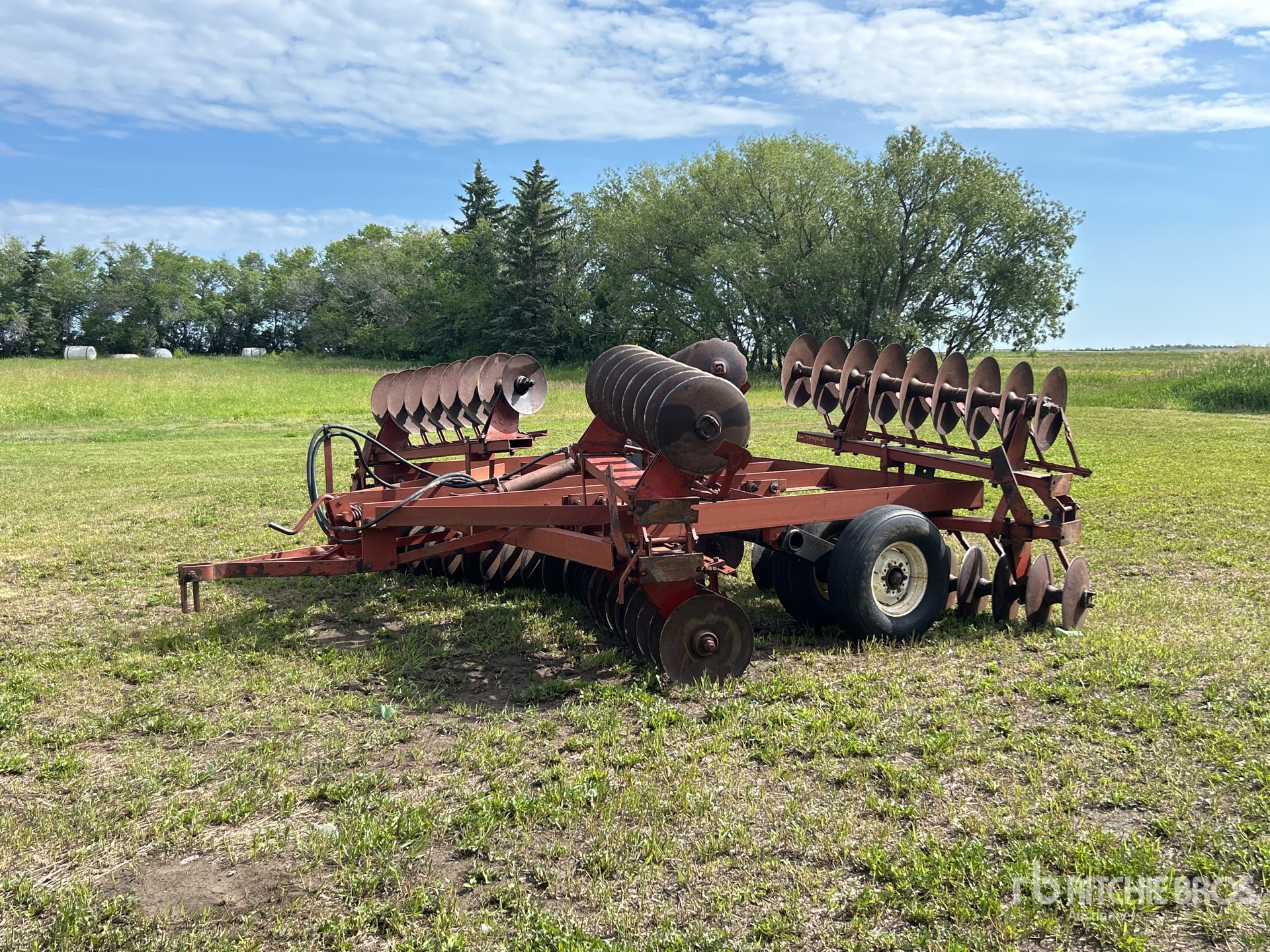 International 480 22 ft Tandem Disc