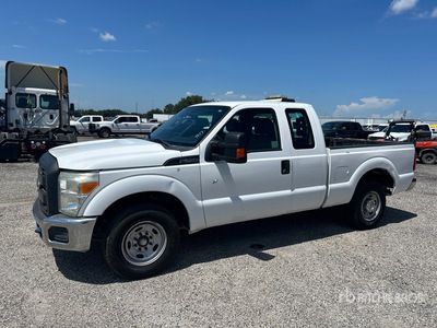 2016 Ford F-250 4x2 Extended Cab Pickup