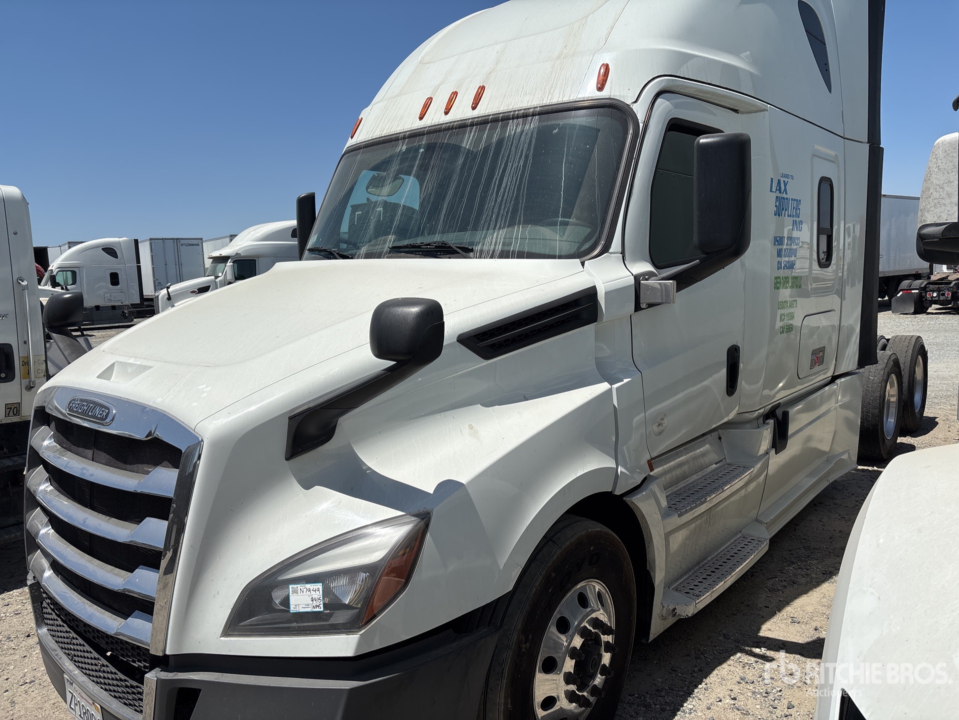 2019 Freightliner Cascadia 126 6x4 T/A Sleeper Truck Tractor