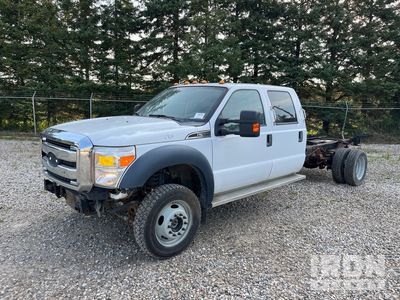2012 Ford F550 XLT 4x4 Crew Cab Cab and Chassis