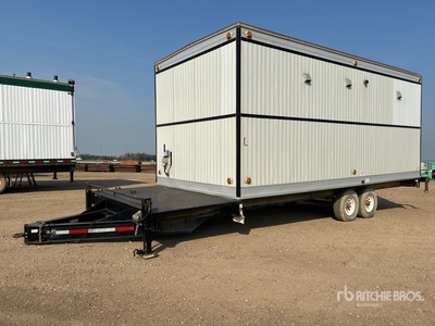 2011 FT16-8530-SE 22 ft x 10 ft Portable T/A Wash Trailer Washcar
