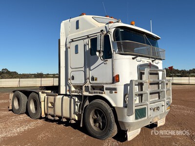 2007 Kenworth K104B Aerodyne 6x4 Cabeza Tractora Cabina Dormitorio