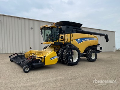 2011 New Holland CX8080 Moisonneuse-batteuse