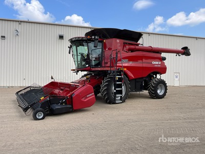 2021 Case IH 8250 Moisonneuse-batteuse